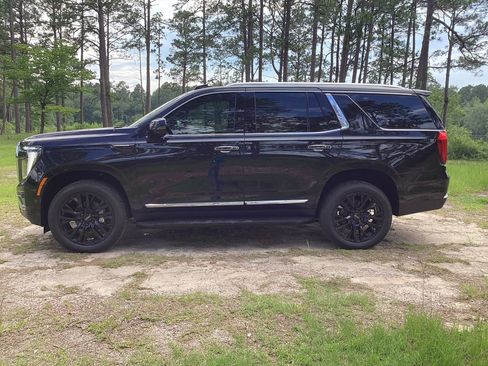 New 2026 GMC Yukon Elevation w/ LPO, Elevation Black Package RWD image 2