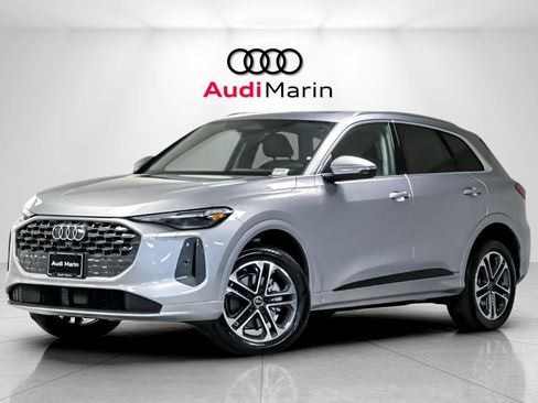 New 2025 Audi Q5 Premium Plus image 1