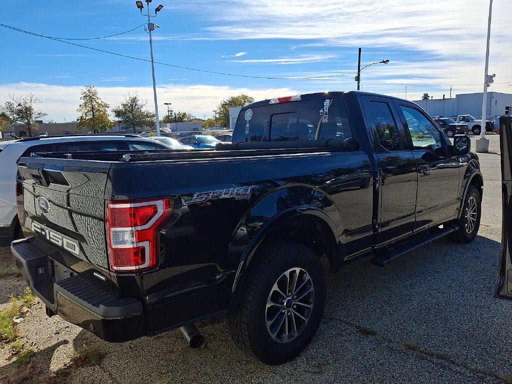 Used 2020 Ford F150 XLT w/ Equipment Group 302A Luxury AWD/4WD image 6