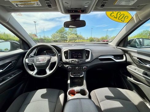 Used 2023 GMC Terrain SLE w/ Driver Convenience Package image 23