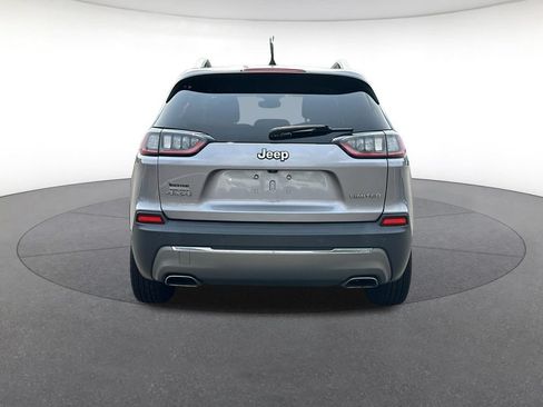 Certified 2019 Jeep Cherokee Limited w/ Luxury Group AWD/4WD image 4