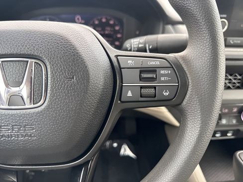 Used 2024 Honda Accord EX image 16