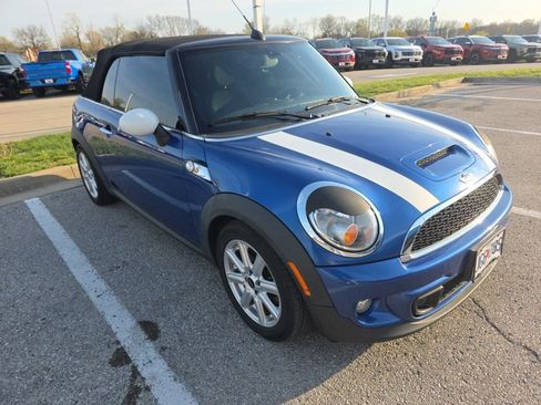 Used 2015 MINI Cooper S image 9