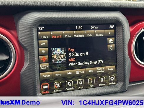 Used 2023 Jeep Wrangler Unlimited Rubicon image 30