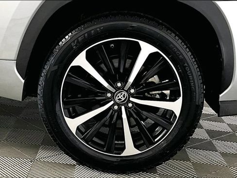 Used 2021 Toyota Highlander XSE image 8