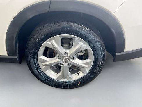 Used 2023 Honda HR-V LX image 25