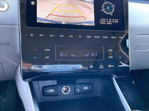 Used 2024 Hyundai Tucson Blue image 30