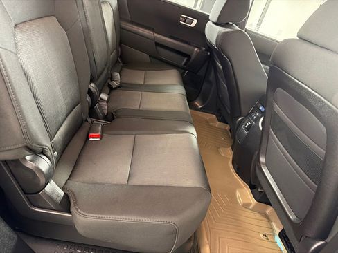 Used 2011 Honda Pilot EX image 18