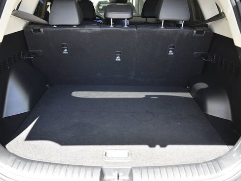 Used 2024 Kia Seltos EX FWD image 32