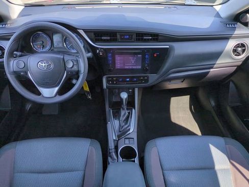Used 2019 Toyota Corolla LE FWD image 14