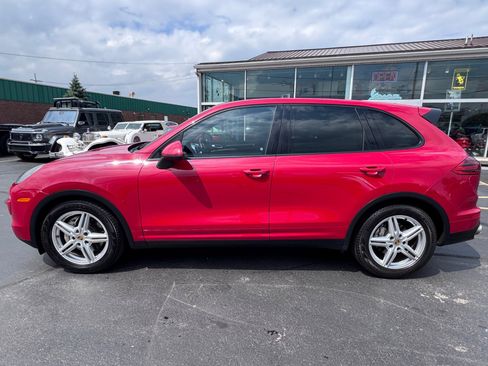 Used 2015 Porsche Cayenne S AWD/4WD image 6
