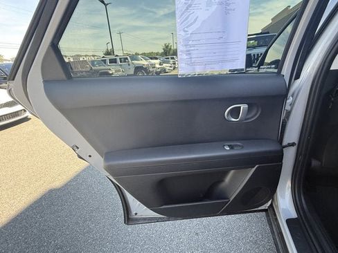 Used 2023 Hyundai Ioniq 5 SE RWD image 13