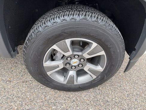 Used 2020 Chevrolet Colorado Z71 image 4