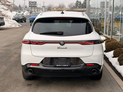 Used 2024 Alfa Romeo Tonale Veloce image 5