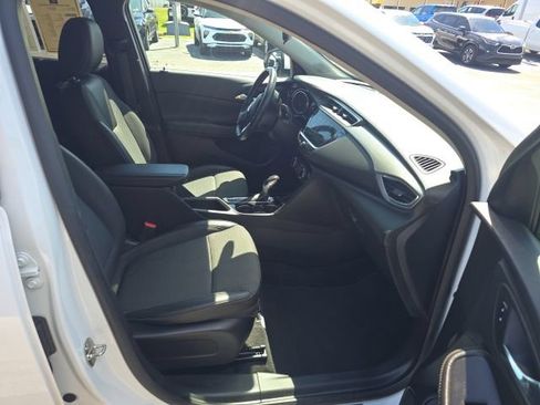 Used 2023 Buick Encore GX Preferred w/ Cold Weather Comfort Package FWD image 37