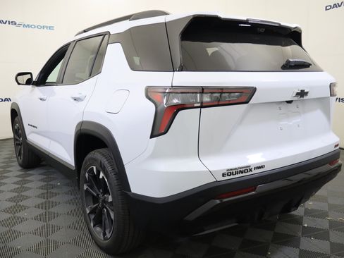 New 2026 Chevrolet Equinox RS image 9