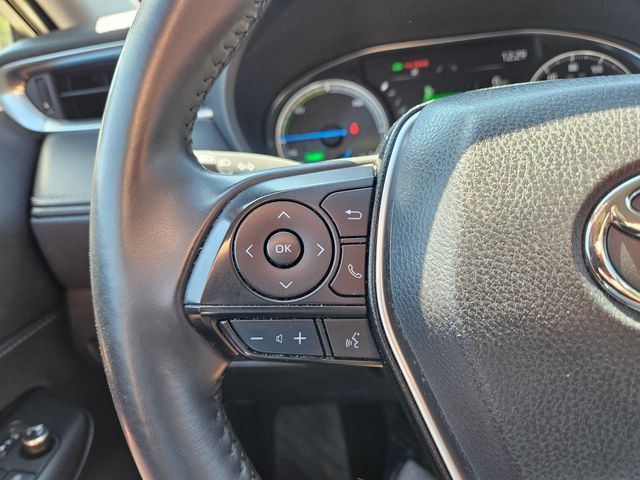 Used 2023 Toyota Venza LE AWD/4WD image 35