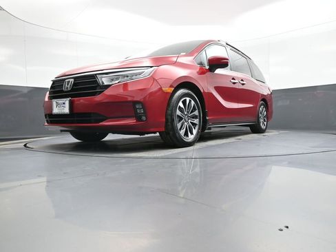 Certified 2023 Honda Odyssey EX-L image 29