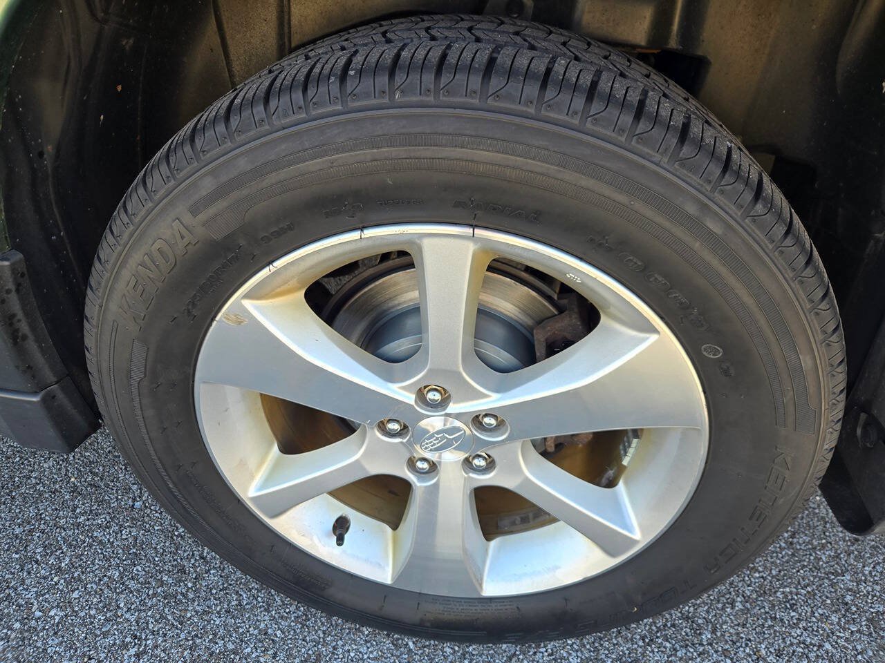 Used 2013 Subaru Outback 2.5i Limited w/ Moonroof Pkg AWD/4WD image 21