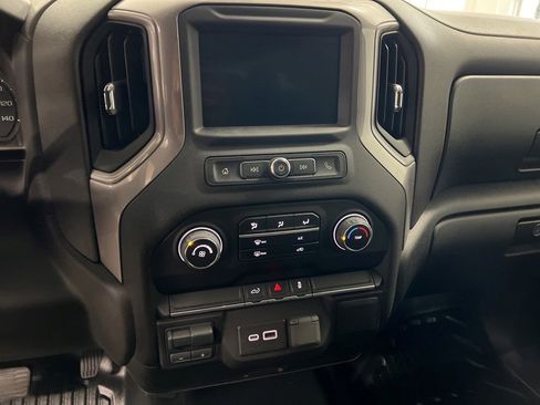 Used 2022 Chevrolet Silverado 3500 W/T w/ Gooseneck/5TH Wheel Package image 12