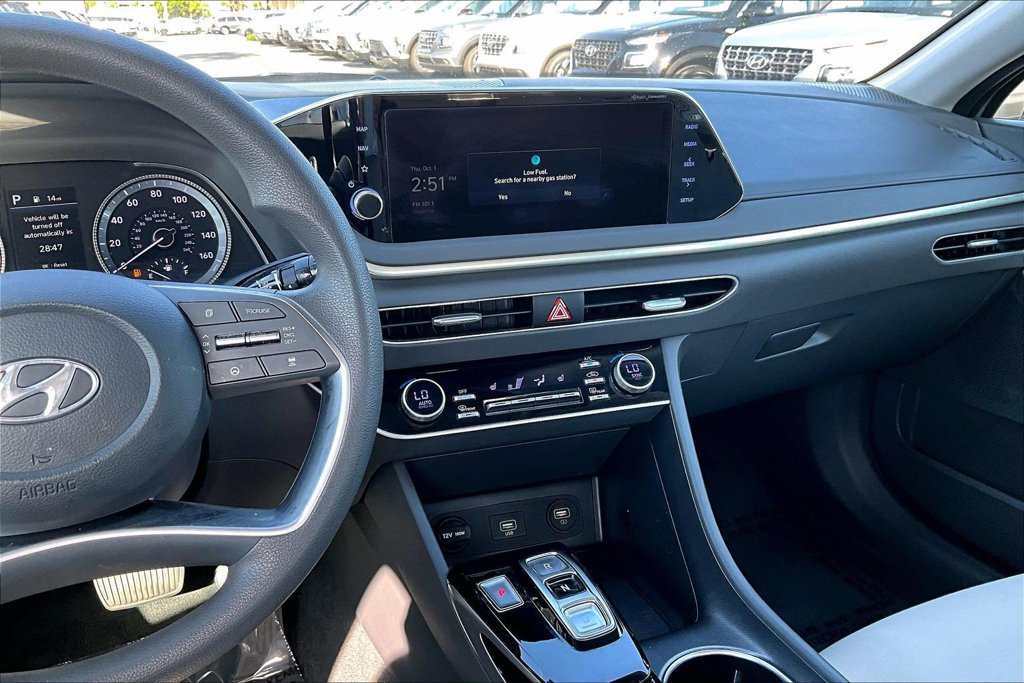 Certified 2023 Hyundai Sonata SEL FWD image 9