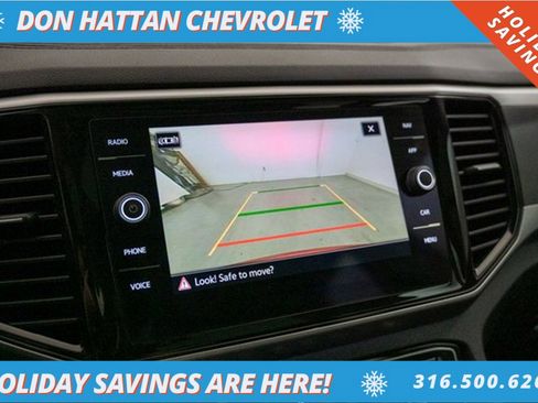 Used 2022 Volkswagen Atlas SEL Premium image 20