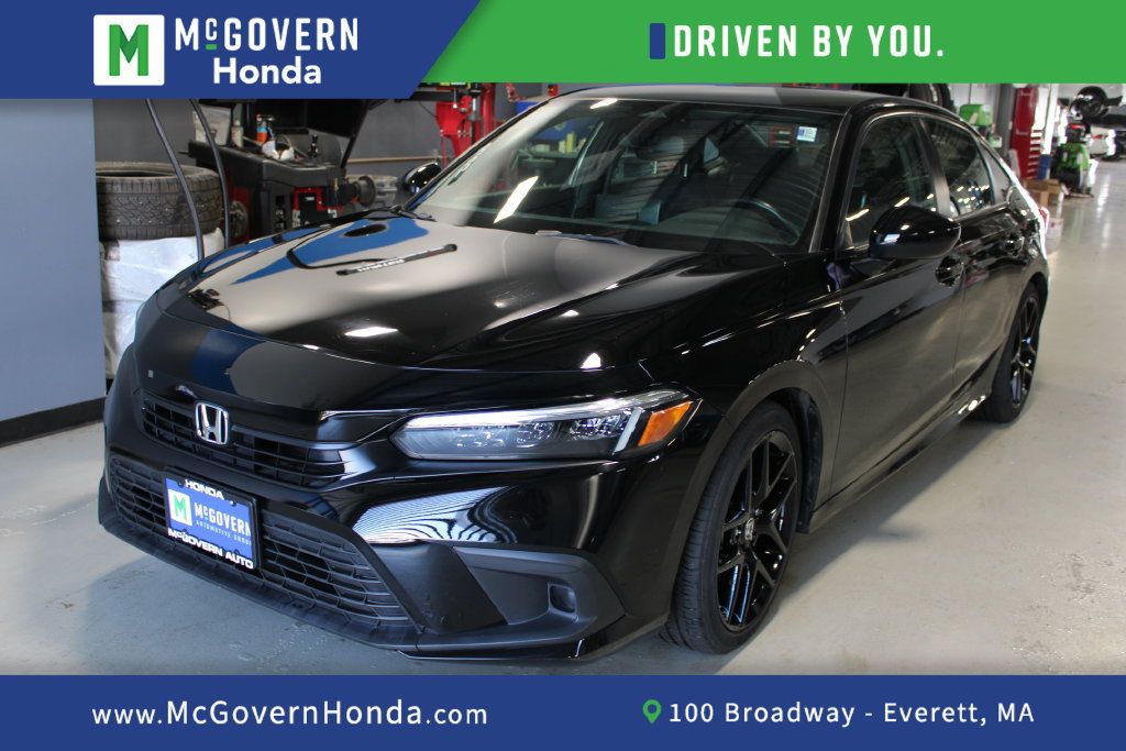 Used 2024 Honda Civic Sport image 1