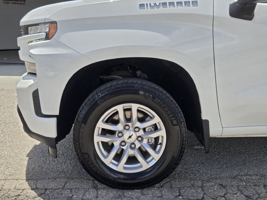 Used 2022 Chevrolet Silverado 1500 RST w/ Safety Package AWD/4WD image 8