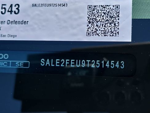 New 2026 Land Rover Defender 130 X-Dynamic SE image 37