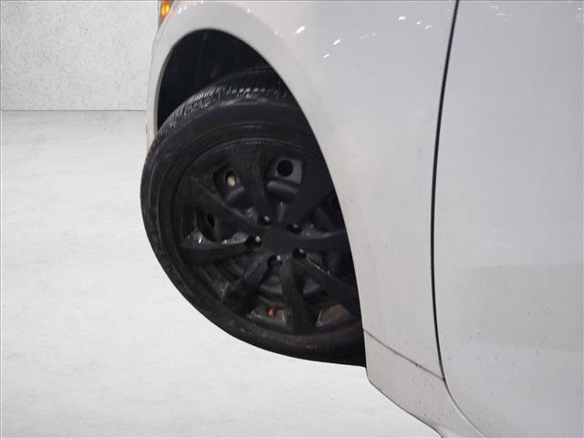 Used 2023 Toyota Corolla LE FWD image 10