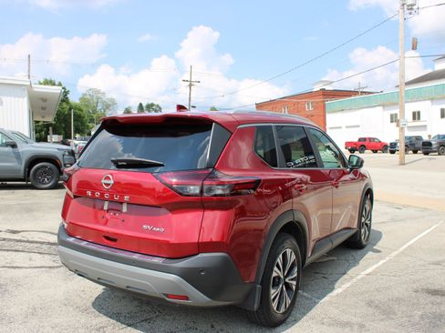 Certified 2023 Nissan Rogue SV w/ SV Premium Package AWD/4WD image 8