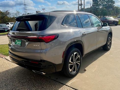 New 2026 Buick Enclave Sport Touring image 8