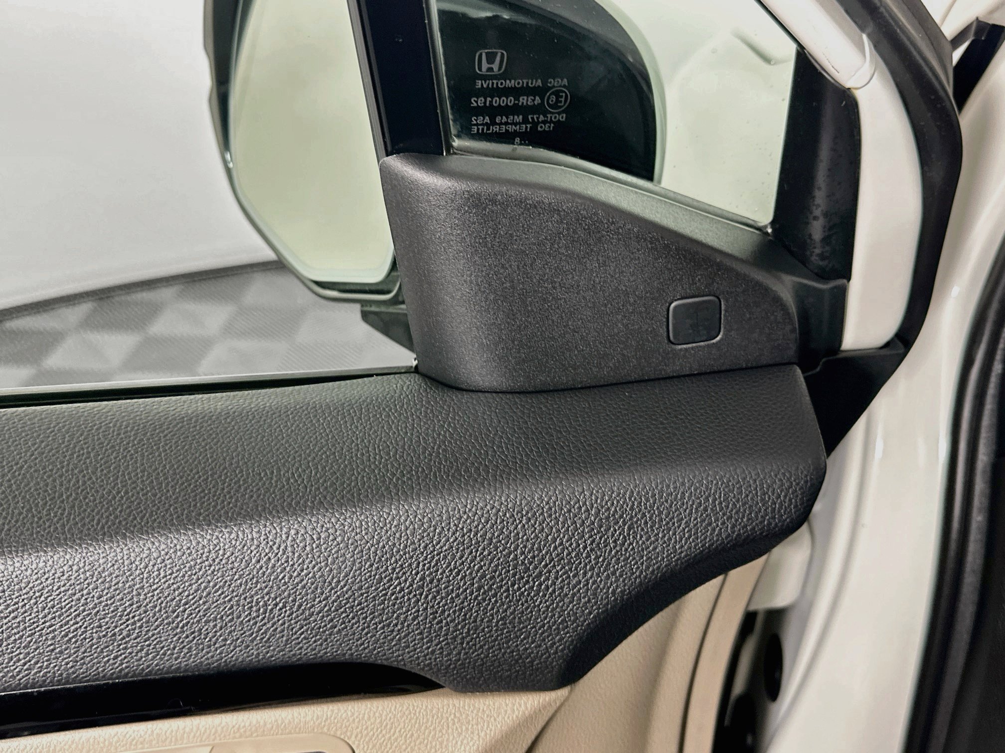 Used 2019 Honda Pilot Elite image 16