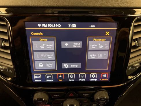 Used 2019 Jeep Grand Cherokee High Altitude image 12