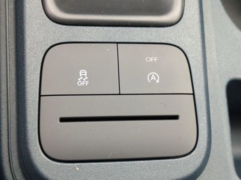 New 2025 Ford Maverick XL w/ 4K Tow Package image 23