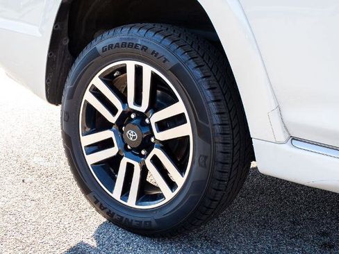 Used 2019 Toyota 4Runner Limited image 7