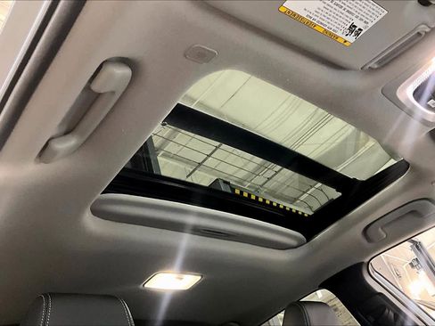 Used 2026 Toyota Corolla Cross XLE w/ Convenience Package image 14