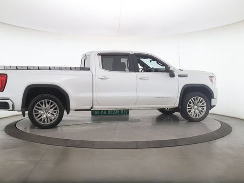 Used 2019 GMC Sierra 1500 Denali w/ Denali Ultimate Package AWD/4WD image 6