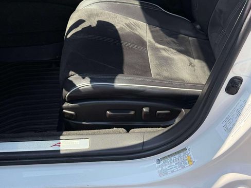 Used 2020 Acura TLX V6 SH-AWD w/ Advance Package image 16