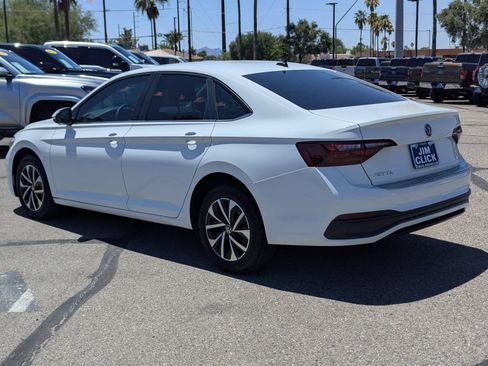 Used 2024 Volkswagen Jetta S FWD image 4