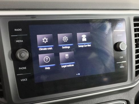 Used 2021 Volkswagen Atlas SE image 35