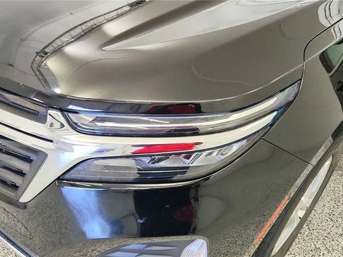 Used 2023 Chevrolet Equinox LT FWD image 14