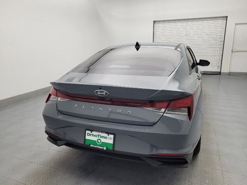 Used 2023 Hyundai Elantra SEL w/ Preferred Accessory Package image 7