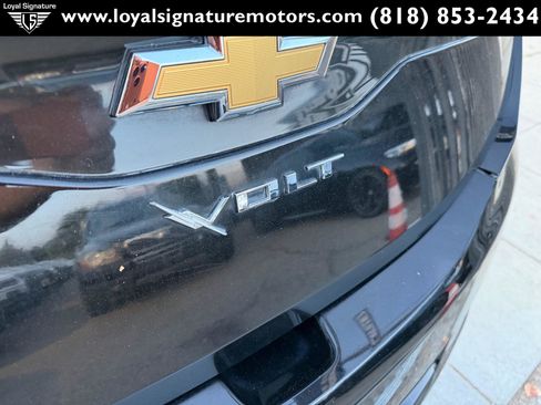 Used 2016 Chevrolet Volt Premier w/ Driver Confidence Package image 8