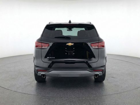 Used 2025 Chevrolet Blazer LT image 7