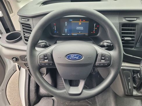 New 2026 Ford Transit 250 148 Medium Roof w/ Load Area Protection Package RWD image 9