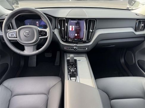 Certified 2025 Volvo XC60 B5 Plus image 11