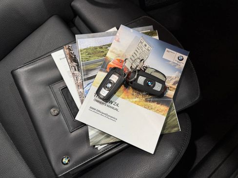 Used 2014 BMW Z4 sDrive35i image 27