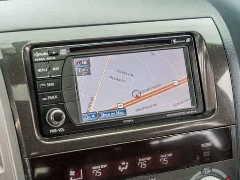 Used 2013 Toyota Sequoia SR5 image 28