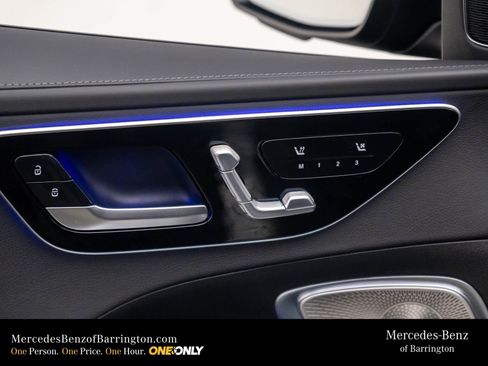 New 2026 Mercedes-Benz C 300 4MATIC Sedan image 17